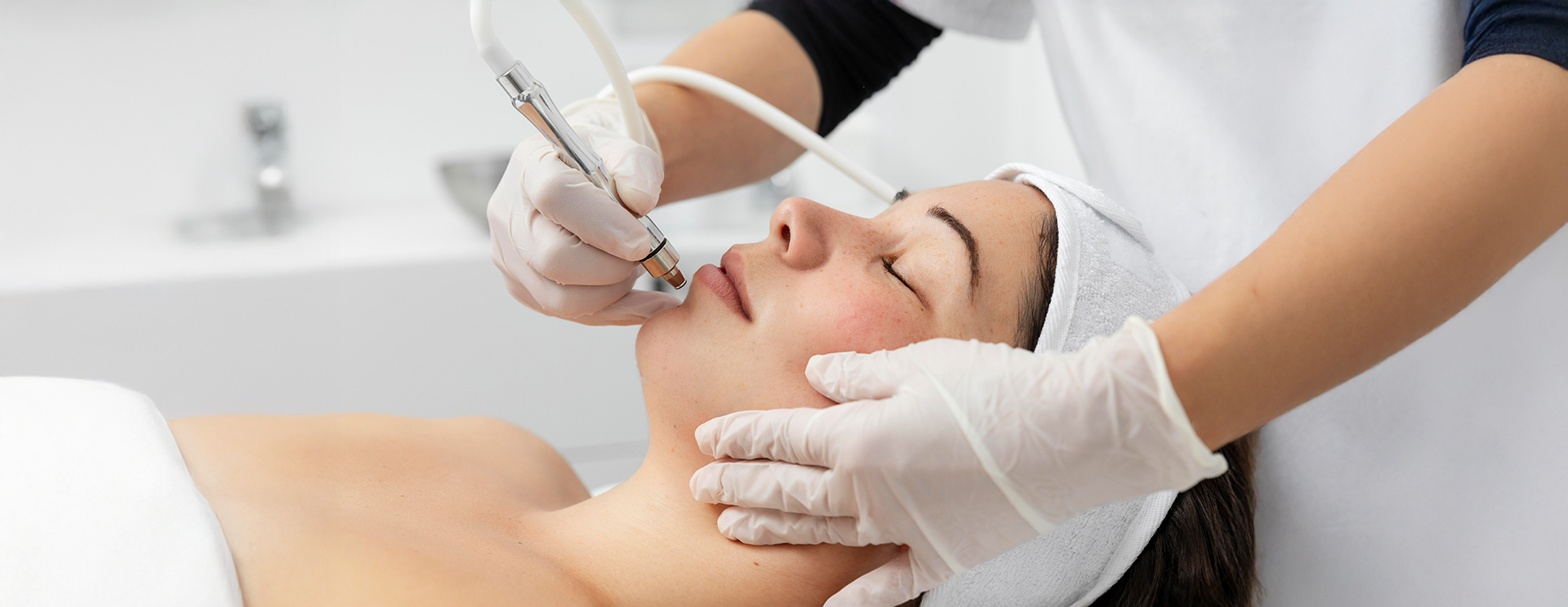 Mezoterapi ile Cilt Gençleştirme: Kapsamlı Rehber